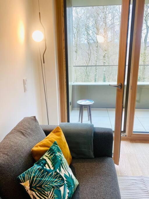 Charming Flat With Terrace & Parking Apartment *